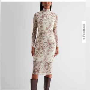 NWT Express Printed Mesh Mock Neck Long Sleeve
Ruched Midi Dress Bodycon XS
